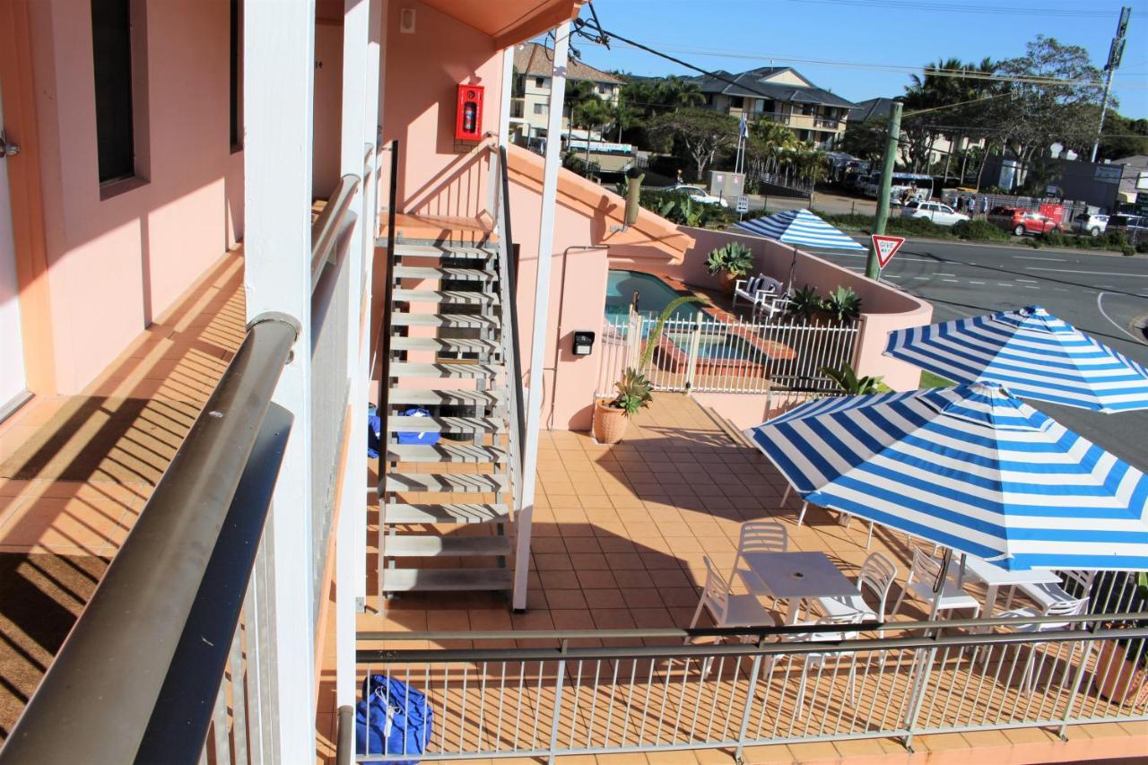 Camden Motor Inn Mermaid Beach Exterior foto